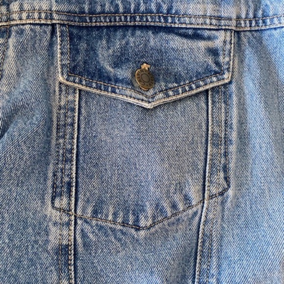 Men's Vintage Calvin Klein (subtle logo) Naturally Distressed Jean Jacket - XL - Picture 4 of 13